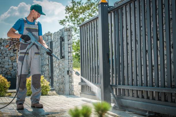 Best Fence Cleaning  in Clarks Green, PA